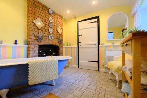 Downstairs bathroom