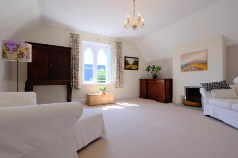 Elegant sitting room
