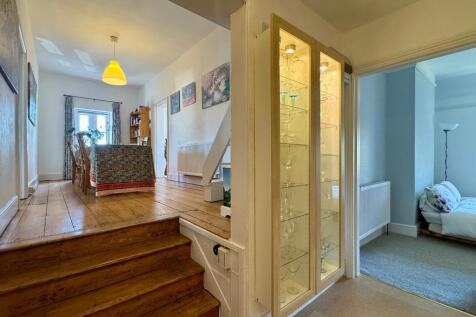 Hall &amp; Bedroom 2