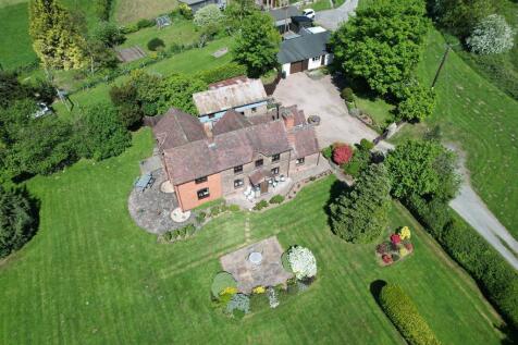 Aerial view of Mulberry &amp; outbuildings