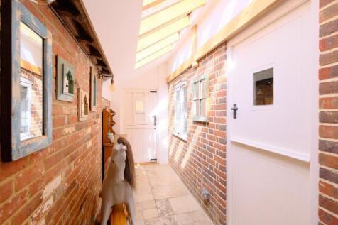 Boot and dog room