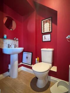 Handy cloakroom