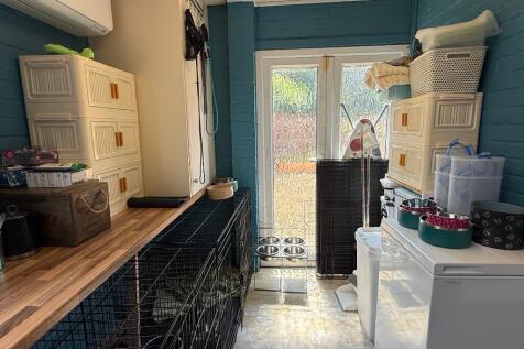 Handy utility or dog/boot room
