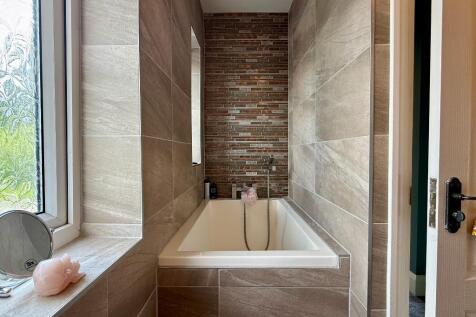 Family bathroom with Japanese bathtub