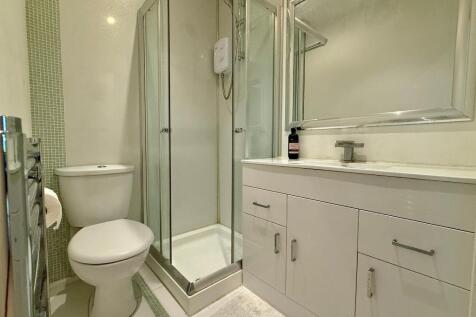 Shower room on the ground floor
