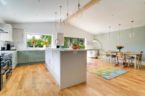 Kitchen / breakfast room