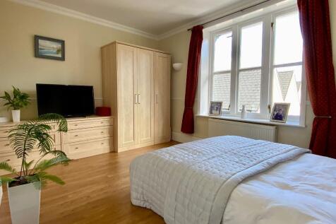 Main bedroom