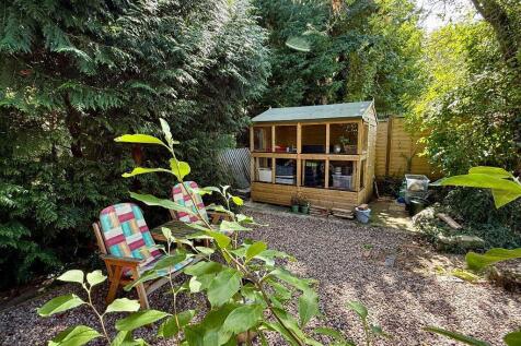 Potting shed and quiet seating area