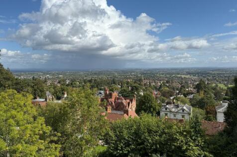 Captivating views for miles around