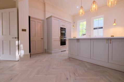 Luxury finishes throughout