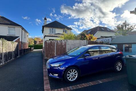 1 x private parking space