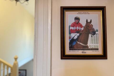 Cheltenham racecourse half an hour away