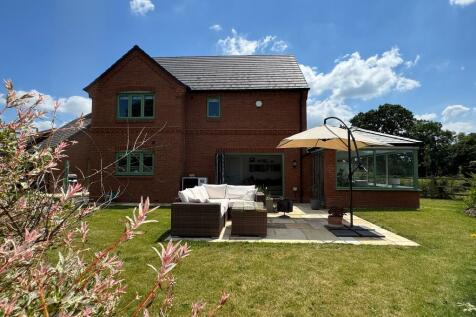 Kick back &amp; relax in this searing sun!