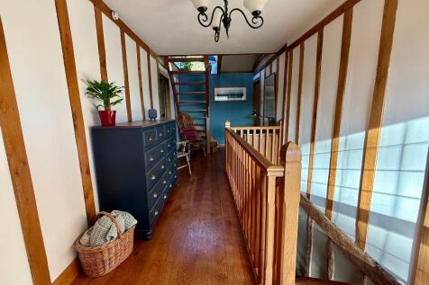 Landing to Bed 1, 2, 3 &amp; bathroom