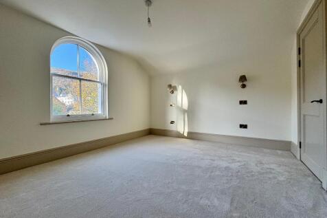 Bedroom with garden &amp; hill views