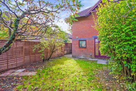 21-aynscombeclose-dunstable-lu61fa-01.jpg