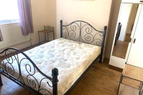 Bed Bed1.jpg