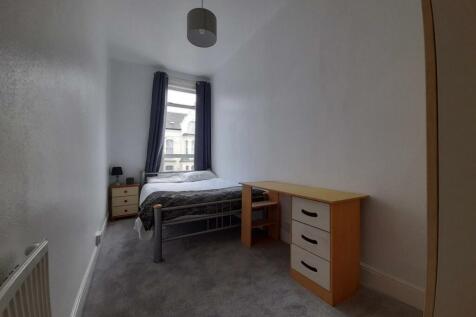 Room 2 .jpg