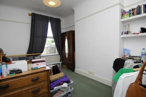30HoldsworthSt002.JPG