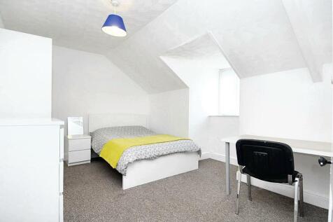 bedroom (17).jpeg