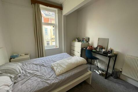 ef16cbea-dd72-4e78-b452-4bd6f9b52d21.jpg