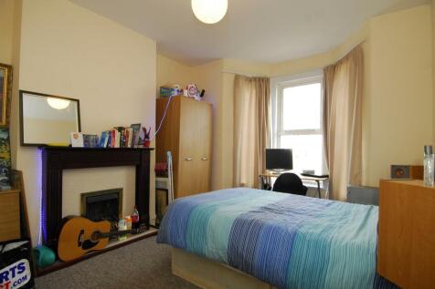 36WestHillRd001.JPG