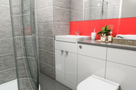 ThreeBedBathroomR.png