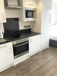 kitchen 1.jpg