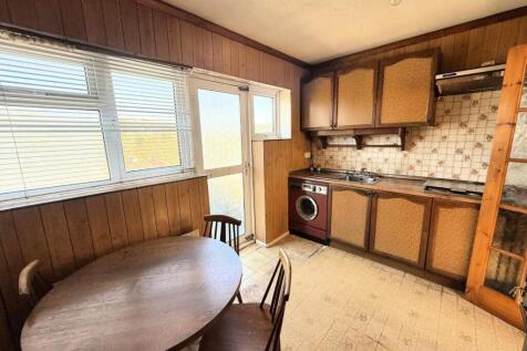 hollycroft kitchen.JPG
