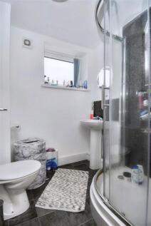 bathroom (7).jpeg