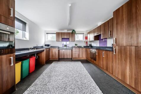 Pen f3 kitchen square on 6763753e7eaaa-1226873 (4)