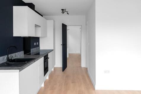 kitchen 2 mount .jpg
