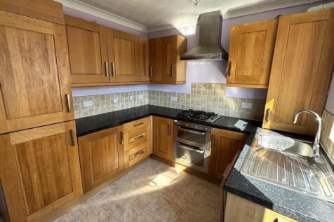 listing_471248_0037_6b640b00_1280x720_crop.jpg