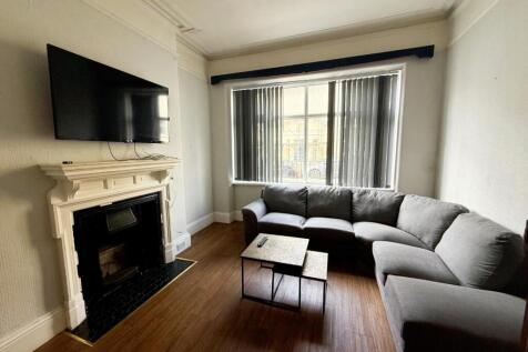 addison lounge 3.JPG