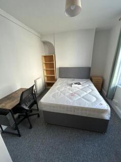 WhatsApp Image 2025-09-04 at 13.47.34 (1).jpeg