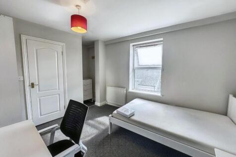 WhatsApp Image 2024-09-12 at 15.32.44 (1).jpeg