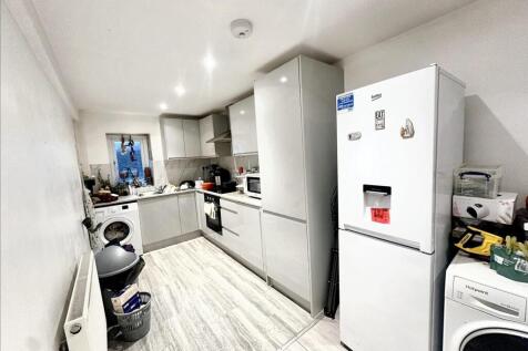 kitchen acre (1).jpeg