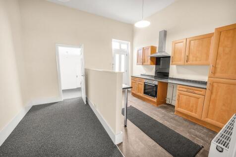 Flat Kitchen