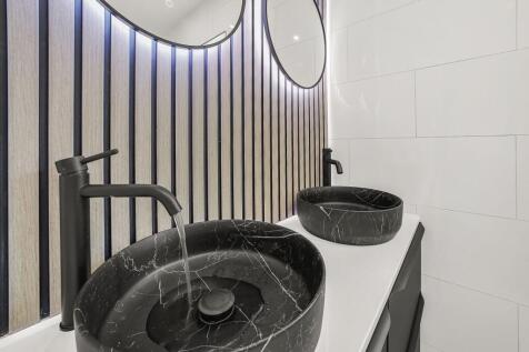 Vanity Basin