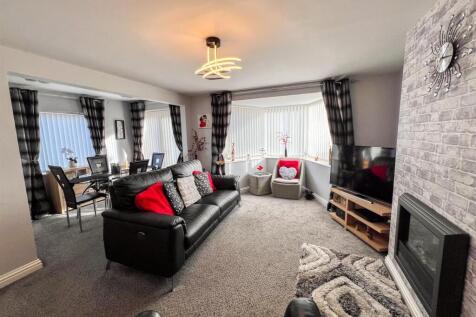 74 main street-6.jpg