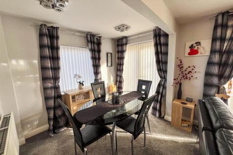 74 main street-8.jpg