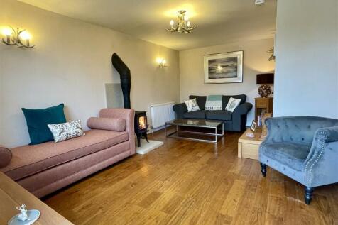 Sitting Room.JPEG