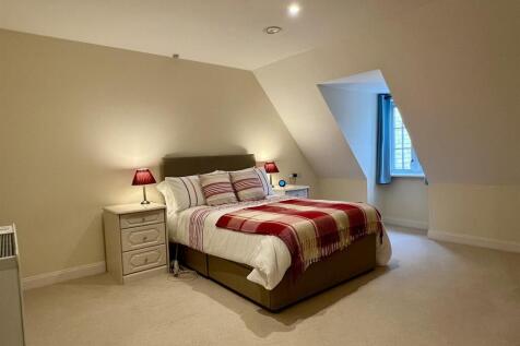 Bedroom.JPEG