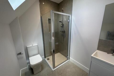 En-Suite 2 IMG_1626.JPEG