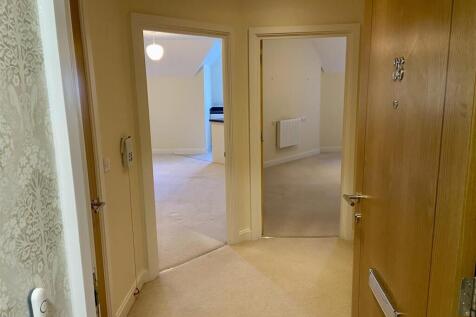 Hallway.jpg