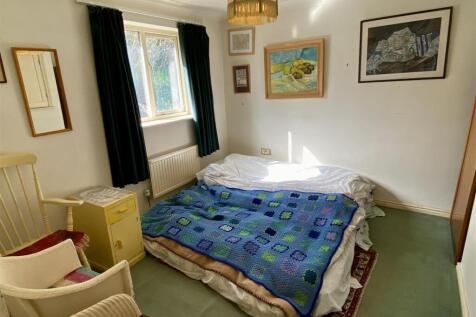 Bedroom 2.jpg