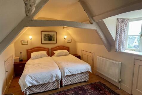 Bedroom 3.JPEG