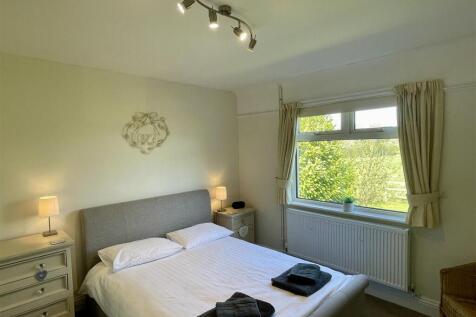 Bedroom 3.JPEG