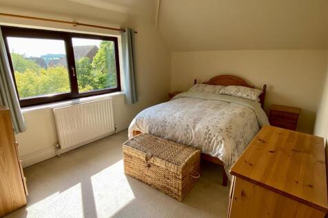 Bedroom 1.JPEG