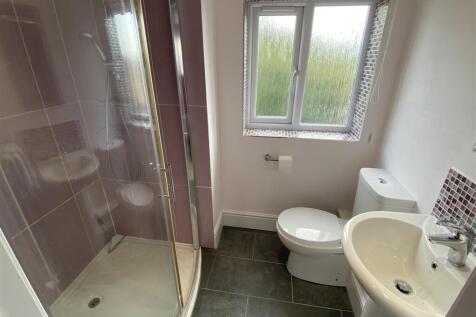 Ensuite Shower Room